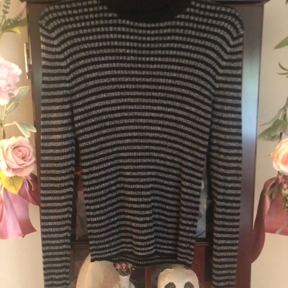 Like New black and metallic silver stripe ribbed Limited turtleneck - Picture 4 of 4